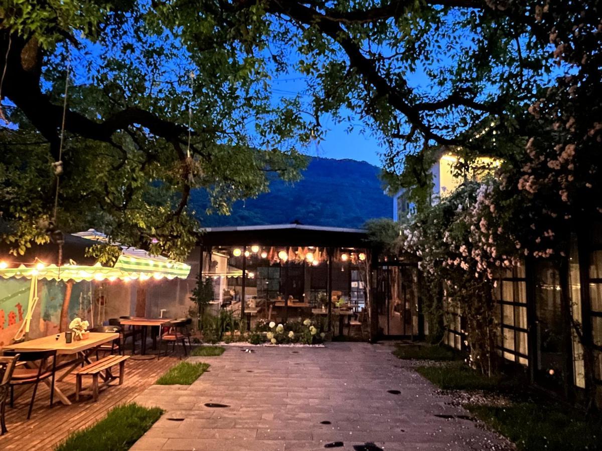 Encounter Garden Great Wall Holiday Guesthouse 베이징 외부 사진